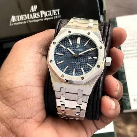 Men’s Royal Osk Silver Watch – Navy Dial | Premium Edition